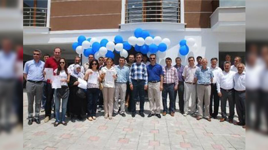 Kentsel dönüşümde ilk anahtar teslim edildi